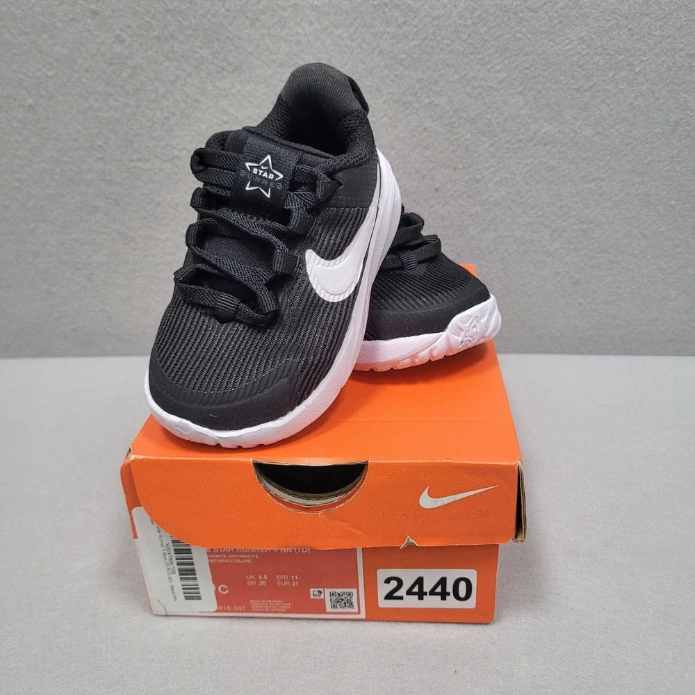 Nike Star Runner 4 NN TD Black White Kids Baby Toddler Sneakers  Size 5C